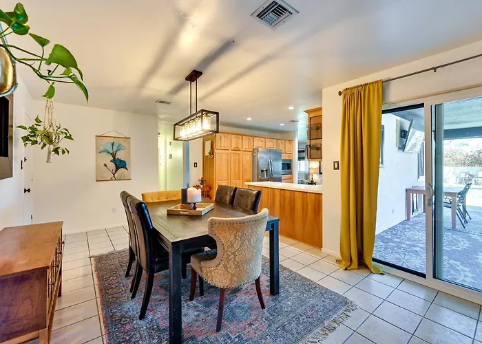 Holiday home Vacation W/ Private Pool & Patio! Yuma
